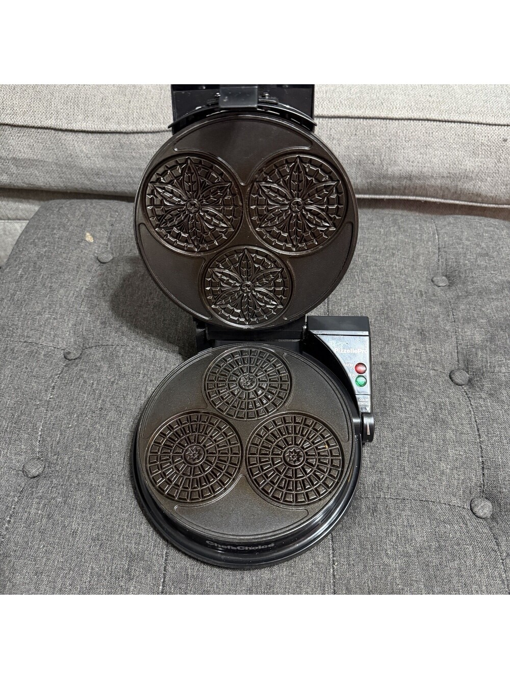 Pizzelle Pro Express Bake Chef’s Choice 835 PizzellePro - Picture 3 of 5